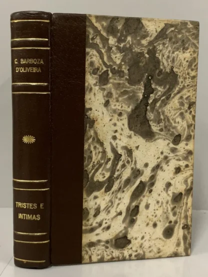 Tristes e Íntimas