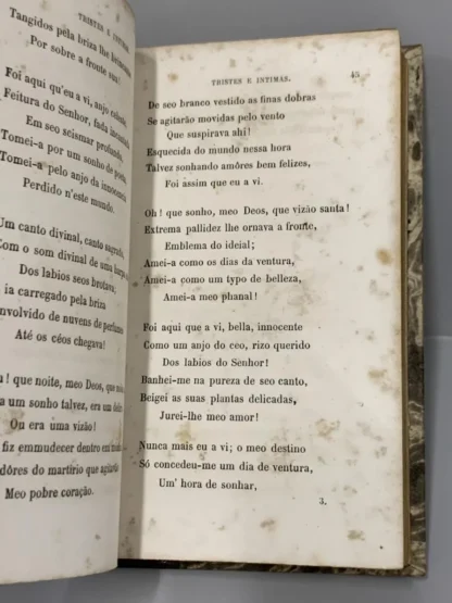 Tristes e Íntimas - Image 3
